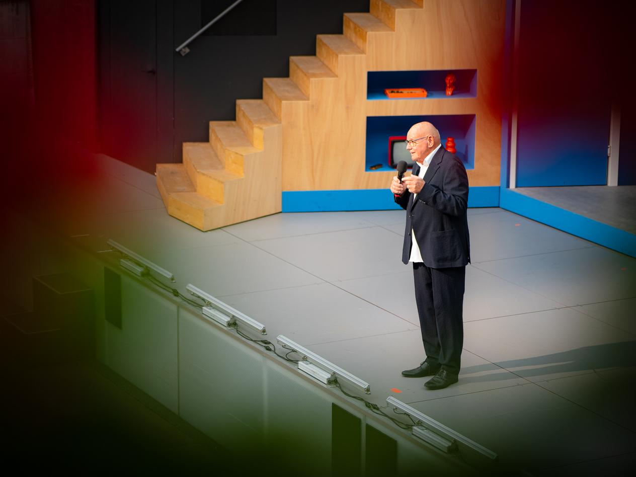 Begrüßung von Wolfgang Böck